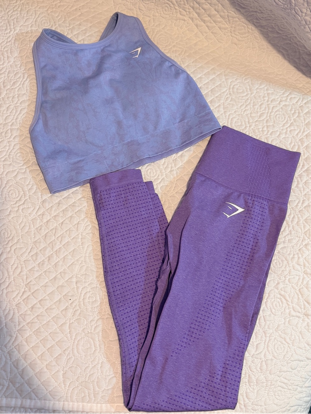 Gymshark Purple Seamless Leggings with Lavender Crop Top